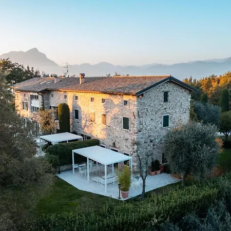Luxury On Garda * Torri Del Benaco